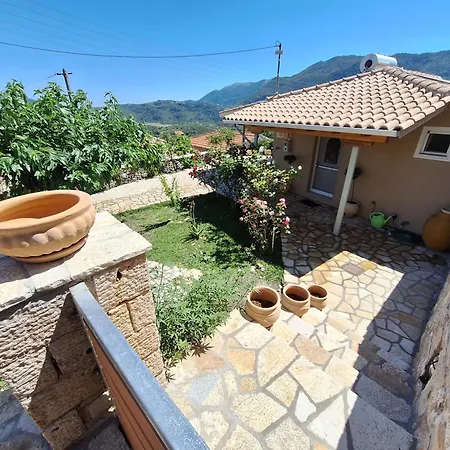 Tsanes Ferienhaus